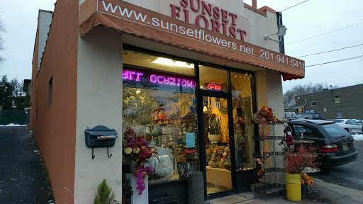Florist «Sunset Florist», reviews and photos, 470 Bergen Blvd, Ridgefield, NJ 07657, USA
