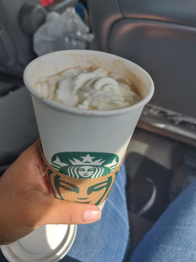 Coffee Shop «Starbucks», reviews and photos, 16852 NW Military Hwy, Shavano Park, TX 78231, USA