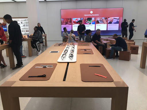 Computer Store «Apple Arrowhead», reviews and photos, 7700 W Arrowhead Towne Center, Glendale, AZ 85308, USA