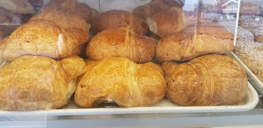 Donut Shop «Circus Donuts», reviews and photos, 1500 W Carson St, Torrance, CA 90501, USA