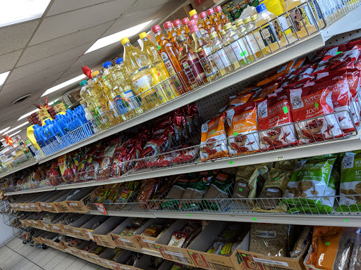 Indian Grocery Store «Kuttanadan Grocery store ( INDIAN GROCERY & ALL INDIAN FISH )», reviews and photos, 2830 E 14 Mile Rd, Warren, MI 48092, USA