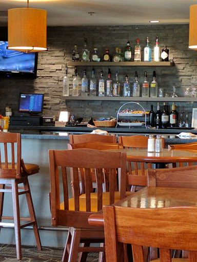 Golf Course «Prairie Bluff Golf Course & Banquets», reviews and photos, 19433 Renwick Rd, Lockport, IL 60441, USA