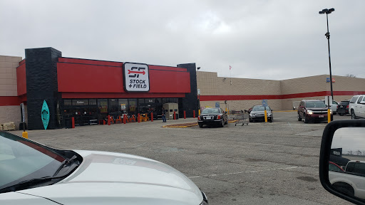 Sporting Goods Store «Big R Store Crawfordsville», reviews and photos, 1601 US-231, Crawfordsville, IN 47933, USA