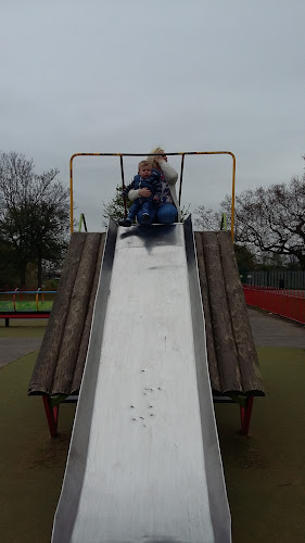 Sandall Park Playground - Other