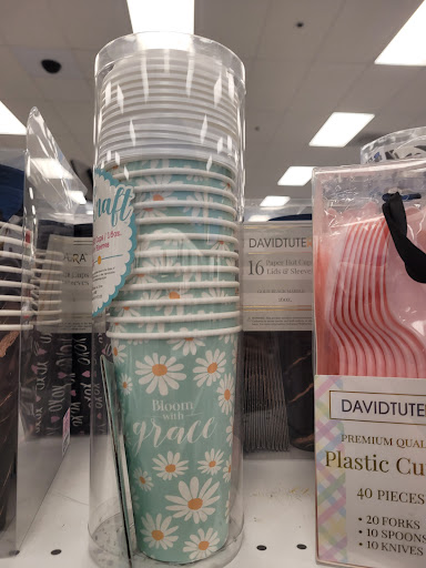 Clothing Store «Ross Dress for Less», reviews and photos, 7065 Cermak Rd, Berwyn, IL 60402, USA