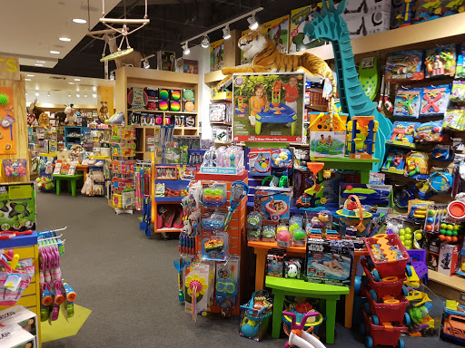 Toy Store «Creative Kidstuff Toy Store», reviews and photos, 148 E Broadway, Bloomington, MN 55425, USA