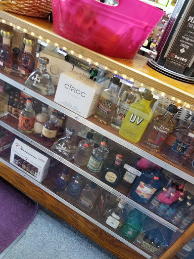 Liquor Store «Myrtle Beach Liquor», reviews and photos, 2010 N Kings Hwy suite A, Myrtle Beach, SC 29577, USA