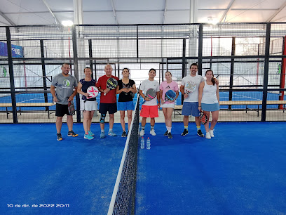 Indoor Padel