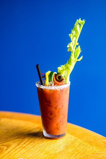 Bar & Grill «Tabbs Sports Bar & Grill», reviews and photos, 148 N 20th Ave, Cornelius, OR 97113, USA