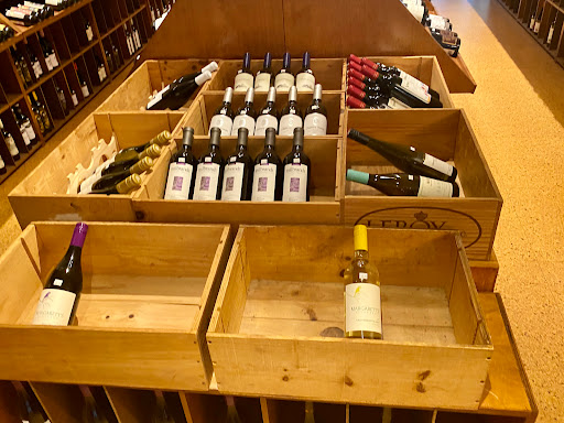 Wine Store «Spiritus Wines», reviews and photos, 220 Asylum St, Hartford, CT 06103, USA