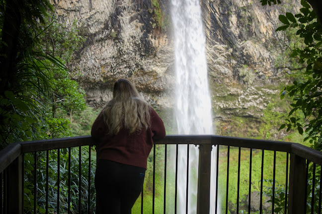 https://www.waikatonz.com/experiences/walking-hiking-trails/bridal-veil-falls-raglan/