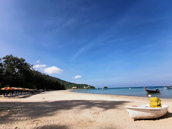 Naiyang Beach'in fotoğrafı ve yerleşim