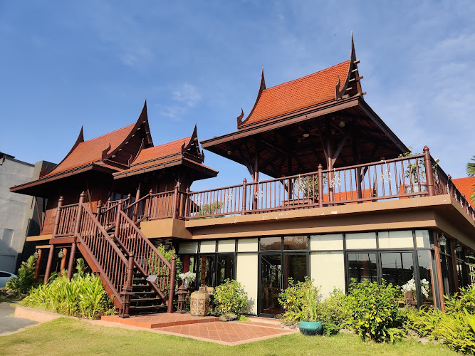 Divalux Resort & Spa Bangkok 88 Moo3, Sriwaree Road, Sisa Chokhe Noi, Bang Sao Thong District, Samut Prakan, Thailand