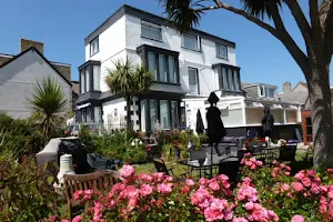 Hepworth newquay cornwall bed and breakfast image