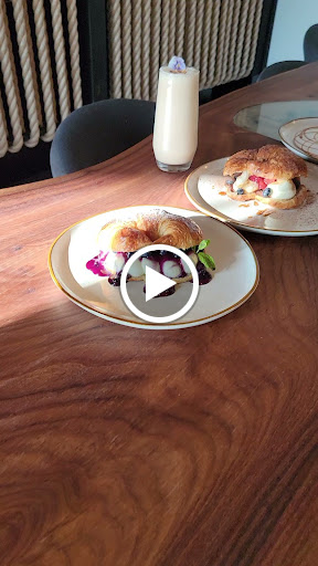 Vaca Brunch & Beyond