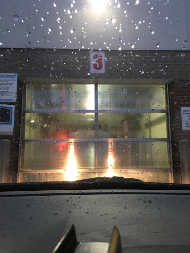 Touchfree Car Wash en Syracuse