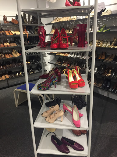 Thrift Store «Goodwill Second Debut Carytown», reviews and photos, 3114 W Cary St, Richmond, VA 23221, USA