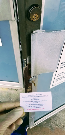 Locksmith «All Keys Locksmith Atlanta GA», reviews and photos, 1640 Northside Dr NW, Atlanta, GA 30318, USA