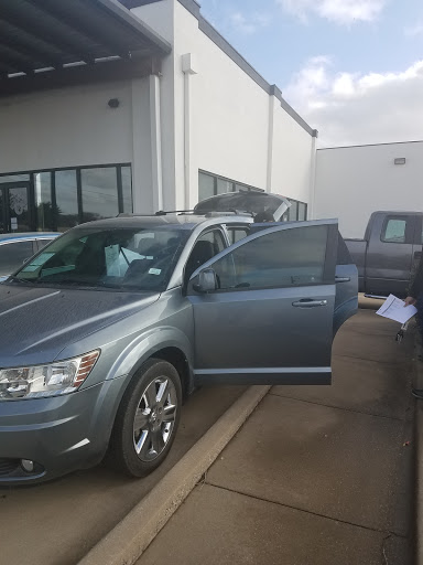 Used Car Dealer «DriveTime Used Cars», reviews and photos, 100 E Airport Fwy, Irving, TX 75062, USA