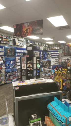 Video Game Store «GameStop», reviews and photos, 7325 W 25th St, Riverside, IL 60546, USA