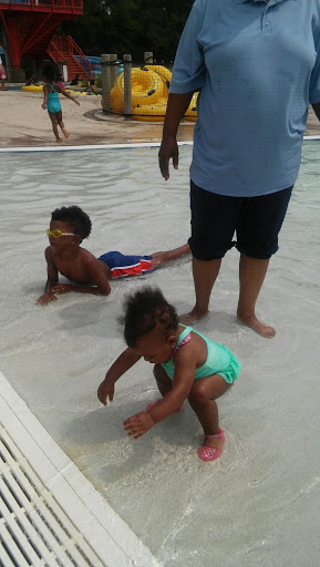 Water Park «Green Lake Family Aquatic Center», reviews and photos, 1100 River Oaks Dr, Calumet City, IL 60409, USA