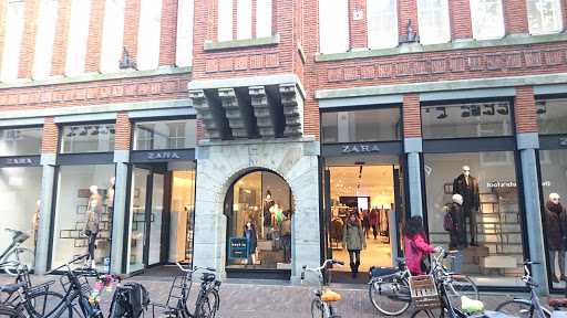 Winkels om meisjespyjama's te kopen Amsterdam