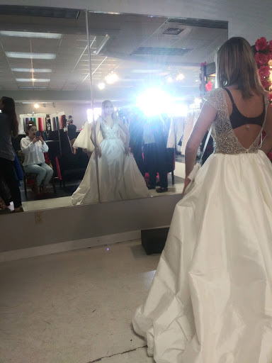 Bridal Shop «Proms Pageants & Pretty Things», reviews and photos, 5325 Peters Creek Rd, Roanoke, VA 24019, USA