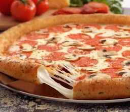 Flor De Italia Pizza photo