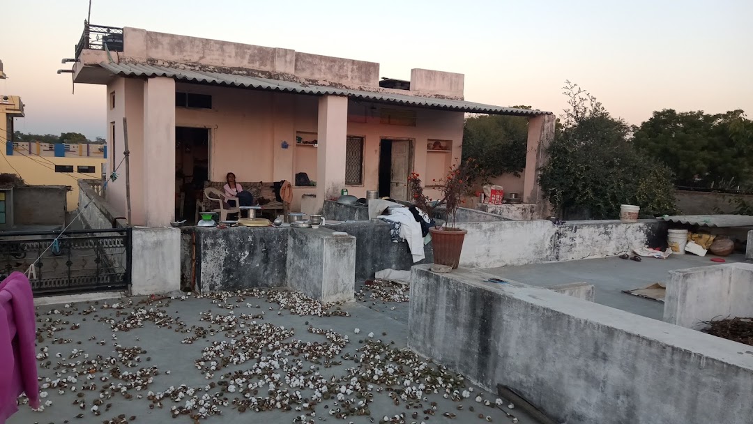 Varija ashram