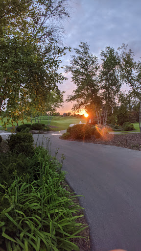 Country Club «North Shore Country Club», reviews and photos, 3100 W Country Club Dr, Mequon, WI 53092, USA