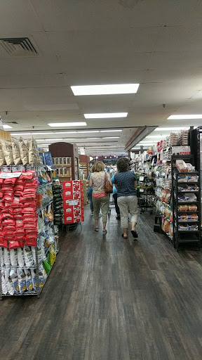 Grocery Store «Highland Park Market», reviews and photos, 317 Highland St, Manchester, CT 06040, USA