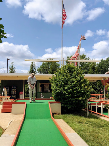 Miniature Golf Course «Putt Putt Fun Center», reviews and photos, 1515 Putt Putt Pl, Charlottesville, VA 22901, USA