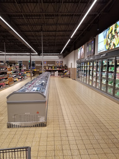Supermarket «ALDI», reviews and photos, 571 Village Green Dr, Gallatin, TN 37066, USA