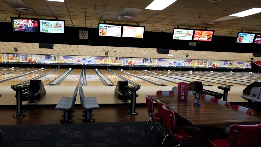 Bowling Alley «AMF Pin-O-Rama Lanes», reviews and photos, 1724 Genesee St, Utica, NY 13502, USA