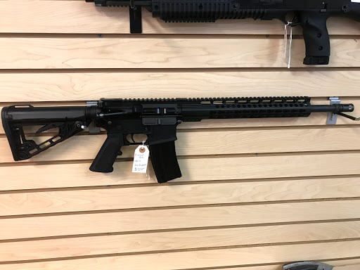 Gun Shop «Gun Outlet & Pawn», reviews and photos, 5115 N Tryon St, Charlotte, NC 28213, USA