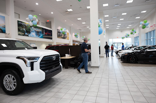 Toyota Dealer «Clearwater Toyota», reviews and photos, 21799 US Hwy 19 N, Clearwater, FL 33765, USA