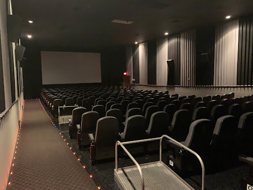 Movie Theater «Regal Cinemas Downtown West 8», reviews and photos, 1640 Downtown W Blvd, Knoxville, TN 37919, USA