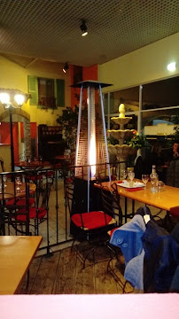 Atmosphère du Restaurant Le Patio à Azay-le-Brûlé - n°3