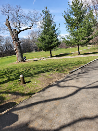 Golf Course «Forest Park Golf Course», reviews and photos, 101 Forest Park Dr, Woodhaven, NY 11421, USA