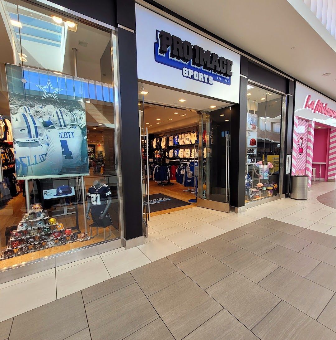 Pro Image Sports - Del Amo Fashion Center