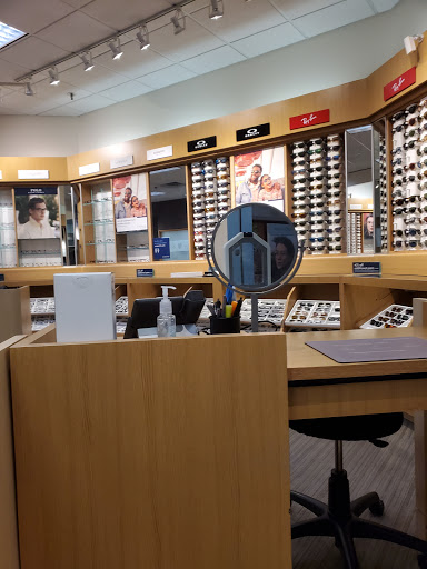 Eye Care Center «LensCrafters», reviews and photos, 2401 S Stemmons Fwy #2000, Lewisville, TX 75067, USA