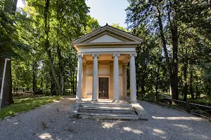 Tempietto neoclassico di Piermarini image