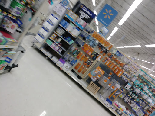 Department Store «Walmart Supercenter», reviews and photos, 13245 Lee Hwy, Bristol, VA 24202, USA