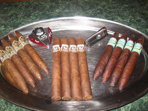 Tobacco Shop «Old Firehouse Smoke Shop», reviews and photos, 116 Rock St, Fall River, MA 02720, USA