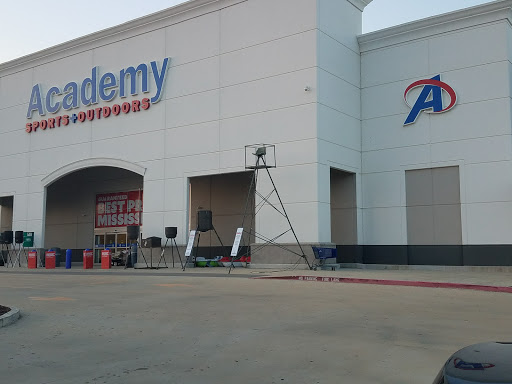 Sporting Goods Store «Academy Sports + Outdoors», reviews and photos, 848 E Barnes Crossing Rd, Tupelo, MS 38804, USA