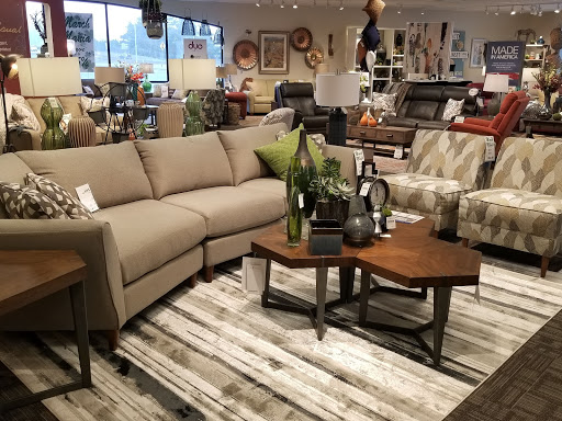 Furniture Store «La-Z-Boy Furniture Galleries», reviews and photos, 7070 SW Nyberg St, Tualatin, OR 97062, USA