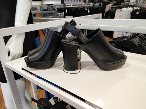 Stores to buy comfortable women's shoes Peterborough