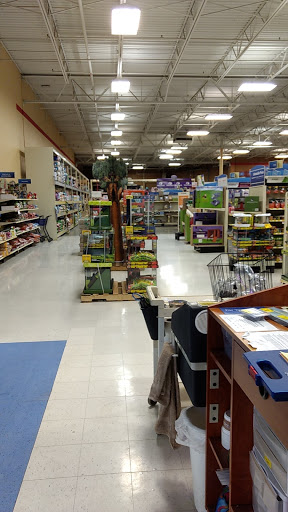 Pet Supply Store «PetSmart», reviews and photos, 355 Howe Ave, Cuyahoga Falls, OH 44221, USA