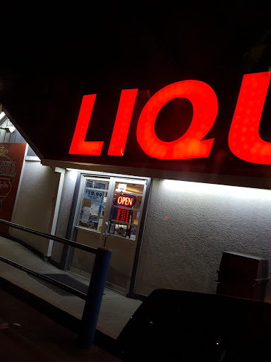 Liquor Store «Mars Hill Liquor Store», reviews and photos, 3129 Collier St, Indianapolis, IN 46221, USA