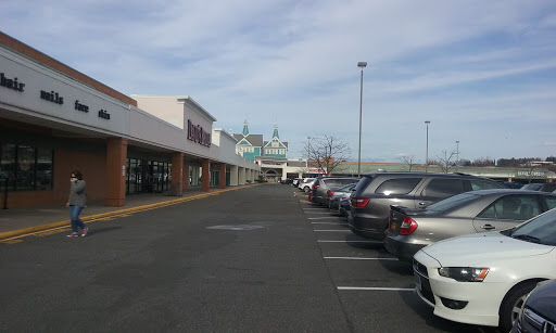 Book Store «Barnes & Noble», reviews and photos, 15 Backus Ave, Danbury, CT 06810, USA